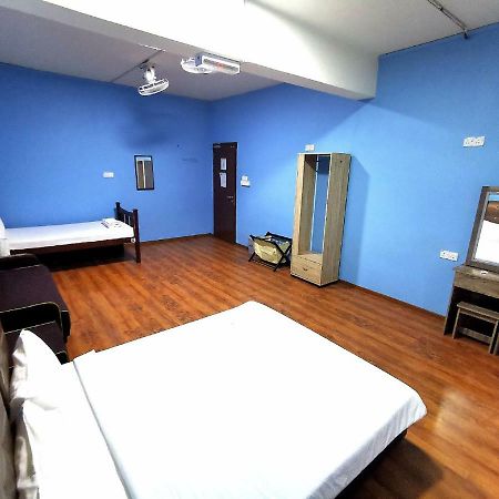 Fat Rhino Hotel 亞庇 外观 照片