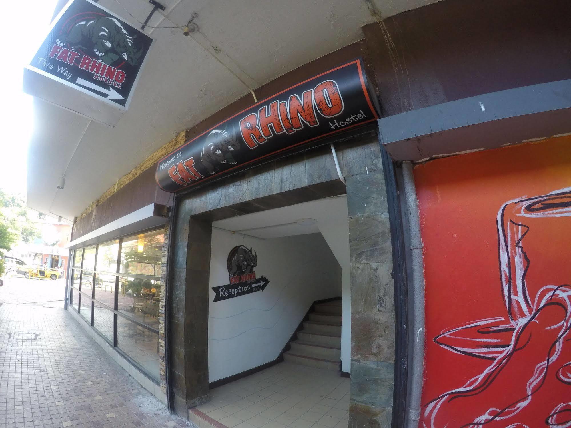 Fat Rhino Hotel 亞庇 外观 照片