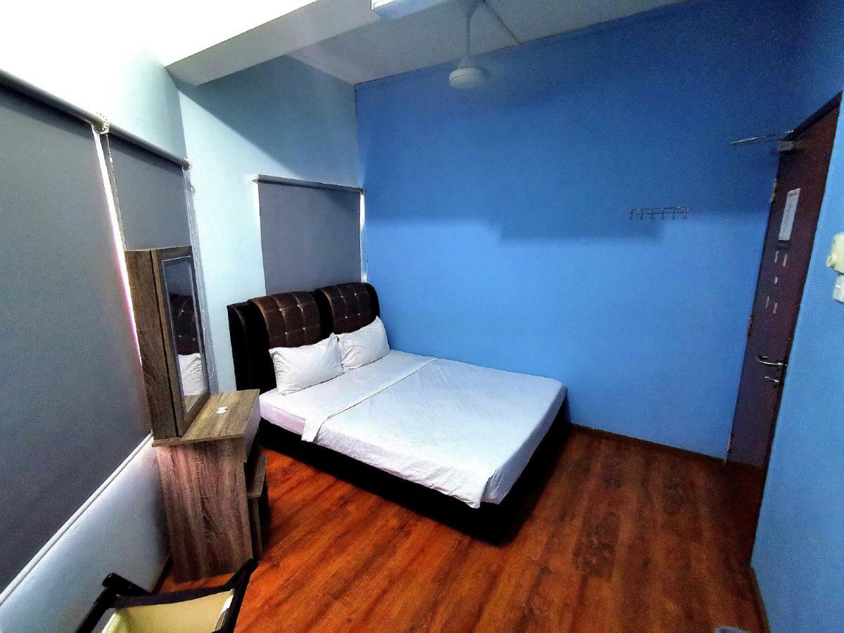 Fat Rhino Hotel 亞庇 外观 照片